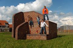 Kunstwerk "de Empelse Folly 's-Hertogenbosch van beeldend kunstenaar Paul van Osch